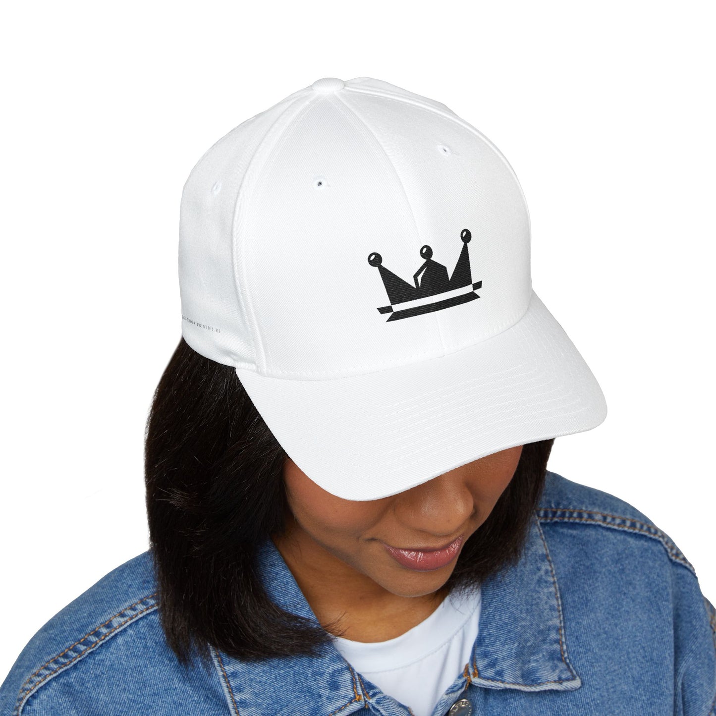 Embroidered Crown Cap — Minimal King/Queen Baseball Hat