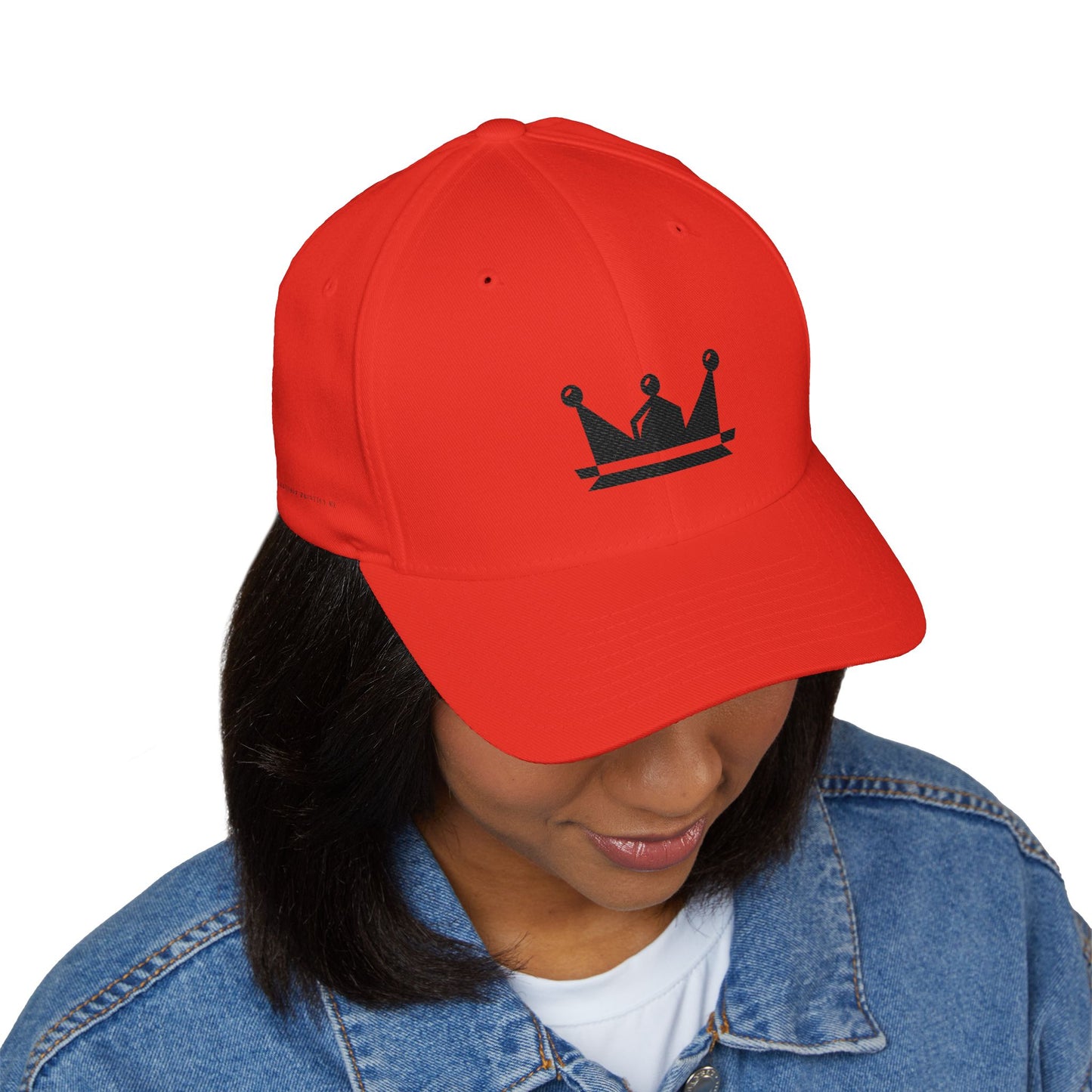 Embroidered Crown Cap — Minimal King/Queen Baseball Hat